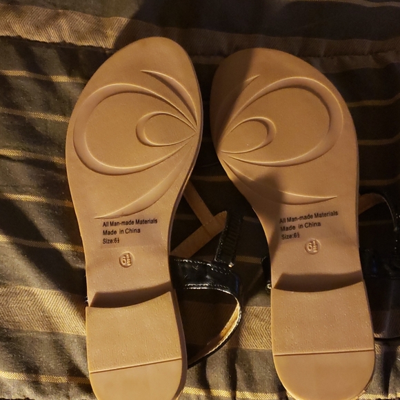 Women's sandals - Picture 4 of 4